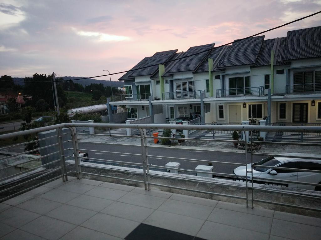 Kluang Seri Casa Tsi Экстерьер фото